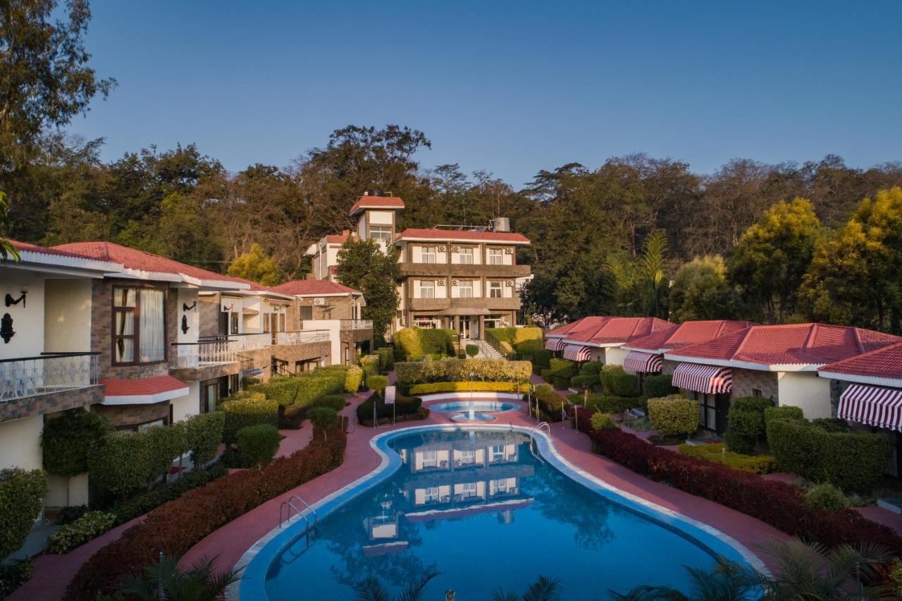 Country Inn Tarika Riverside Resort Jim Corbett Garjia Екстер'єр фото