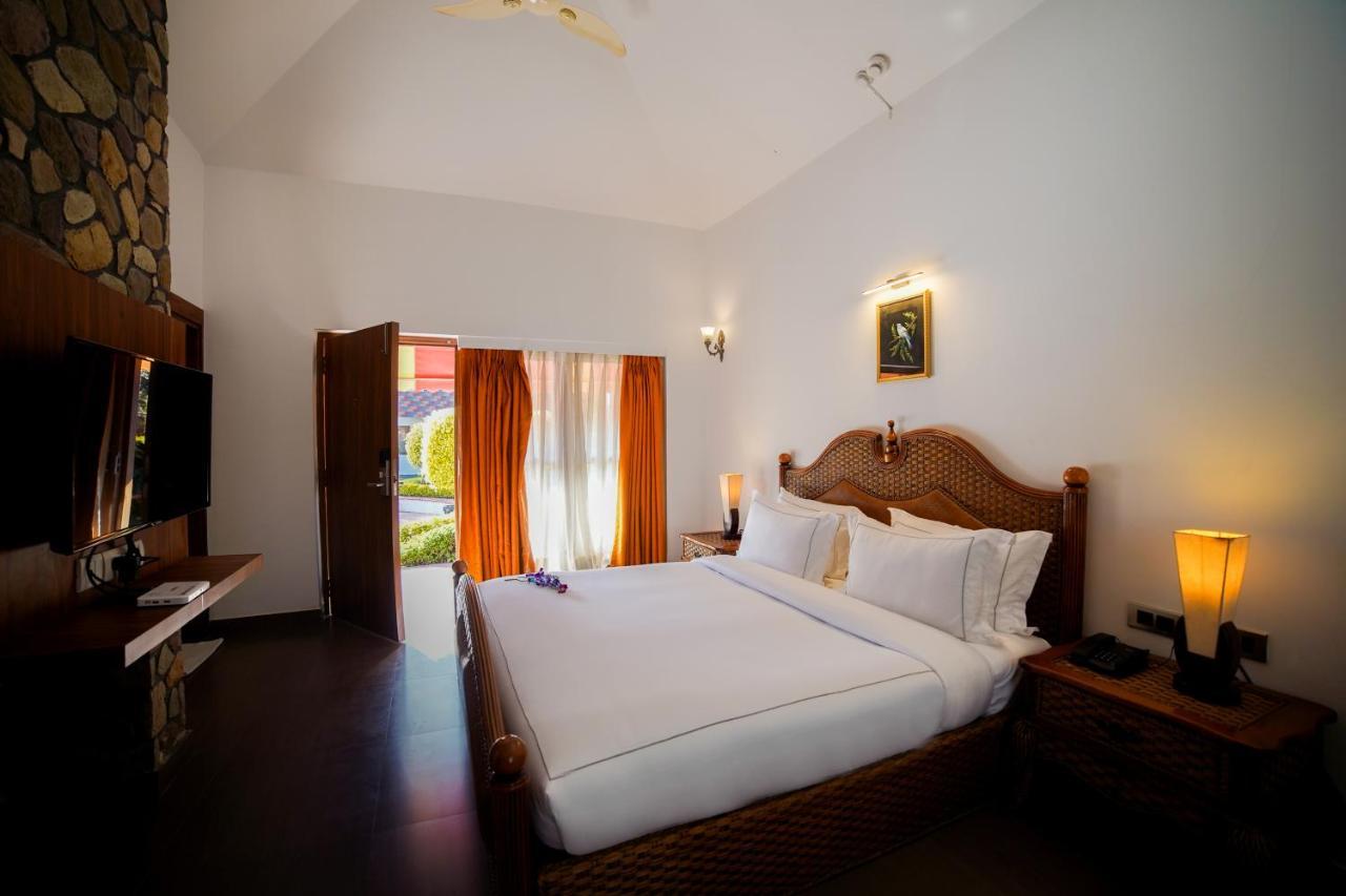 Country Inn Tarika Riverside Resort Jim Corbett Garjia Екстер'єр фото