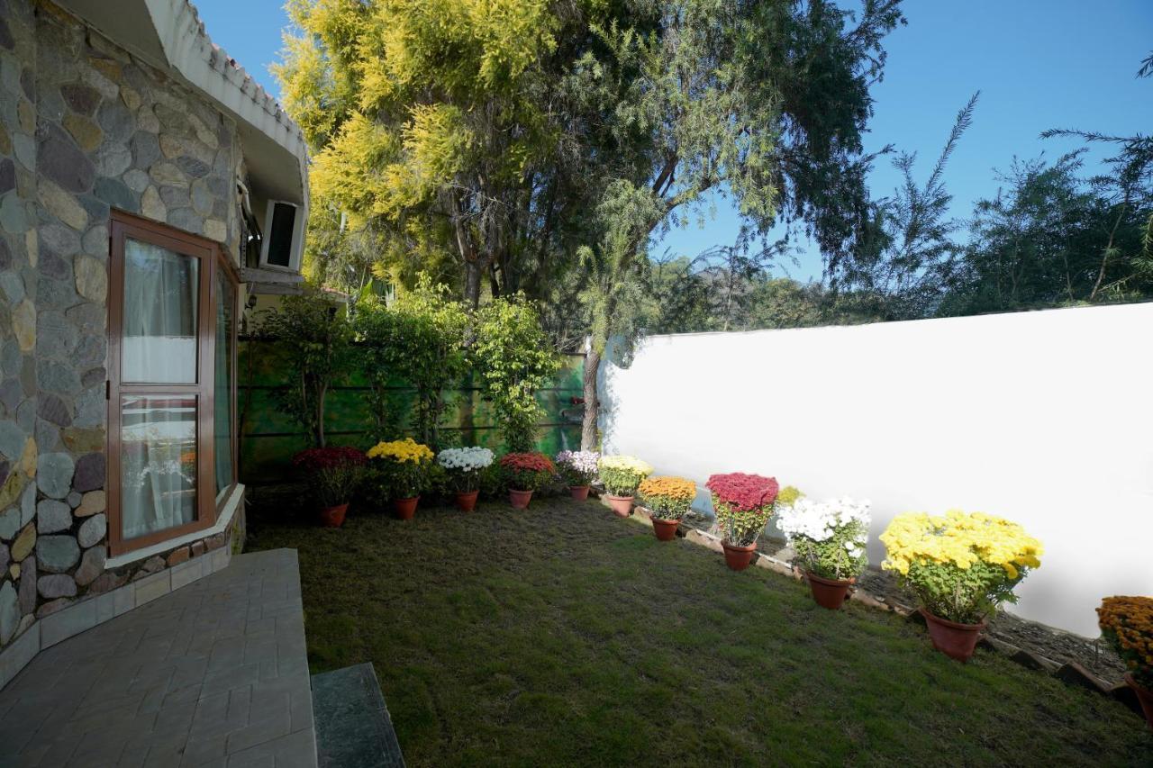Country Inn Tarika Riverside Resort Jim Corbett Garjia Екстер'єр фото